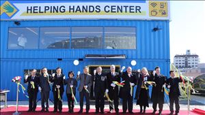 20180131-helpinghandscenter-open-1.jpg